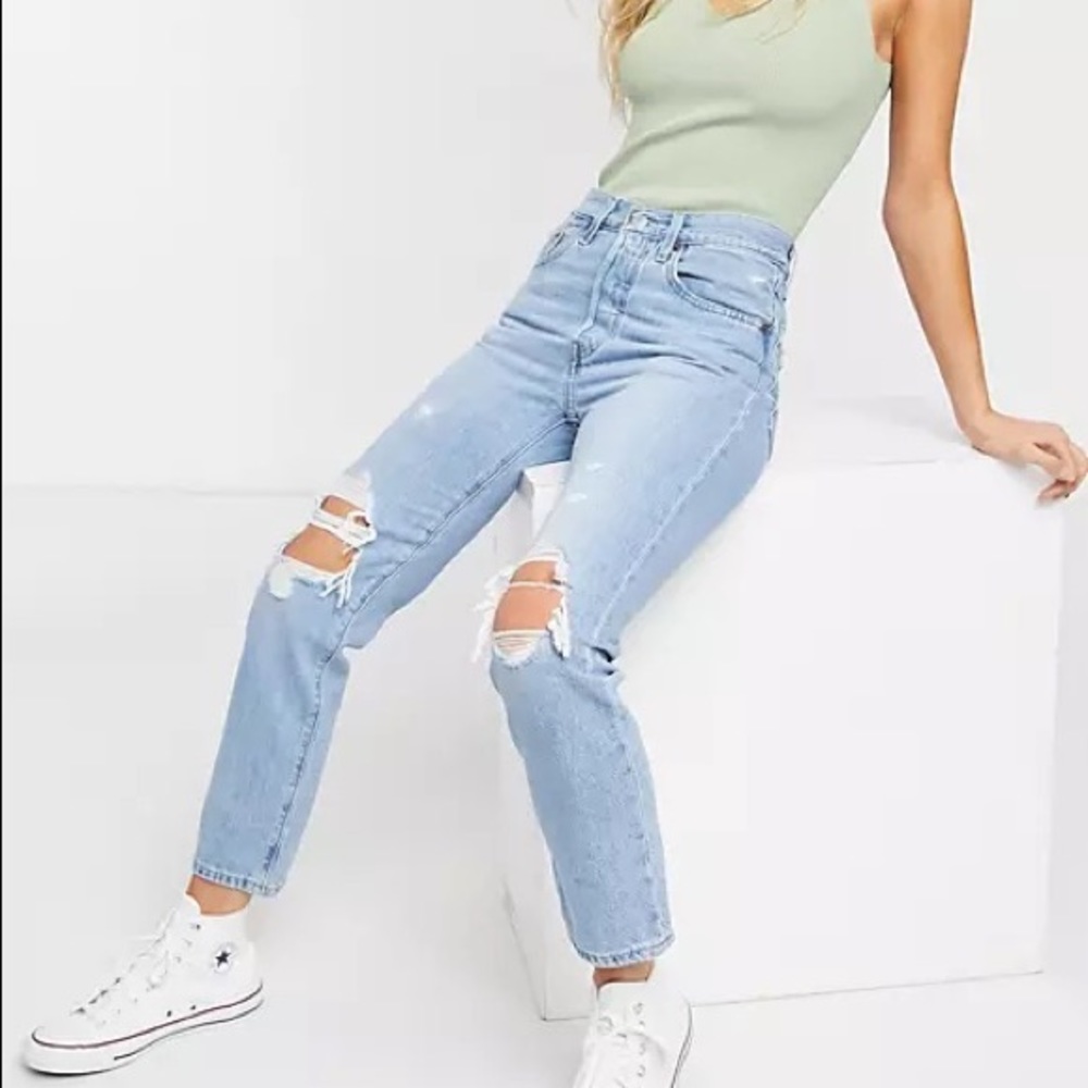 Levi’s 501 distressed mom jeans